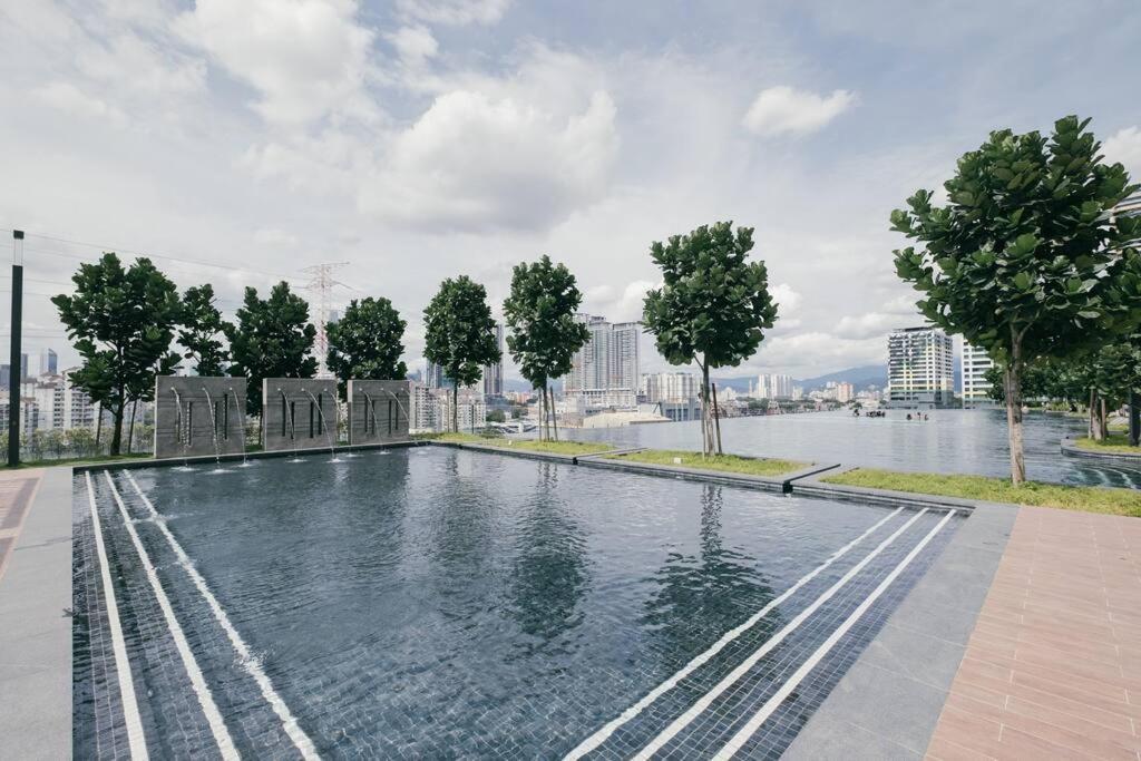 M Vertica 3br 9pax Sunway Velocity Mrt Aeon中文房东ikea Pangsapuri *