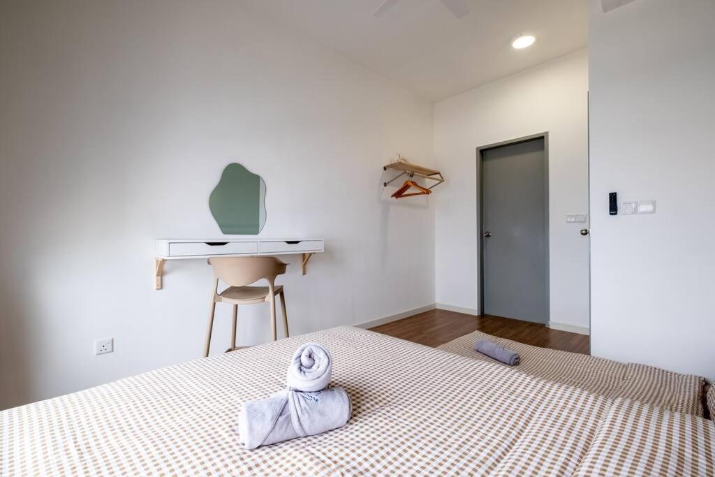 Pangsapuri M Vertica 3br 9pax Sunway Velocity Mrt Aeon中文房东ikea Kuala Lumpur