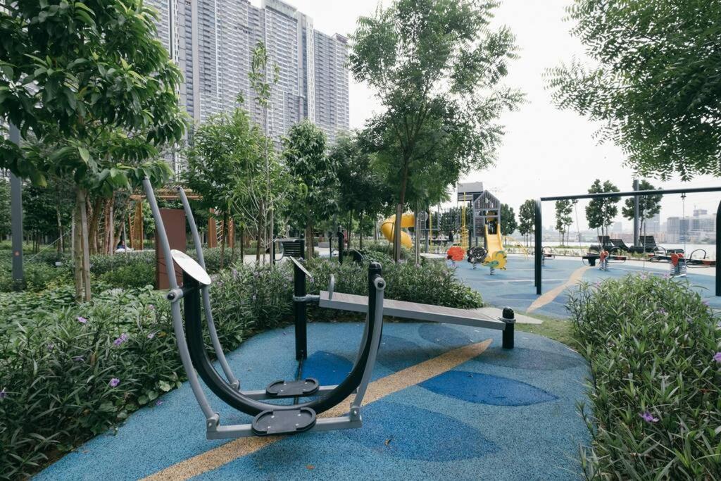 M Vertica 3br 9pax Sunway Velocity Mrt Aeon中文房东ikea Kuala Lumpur