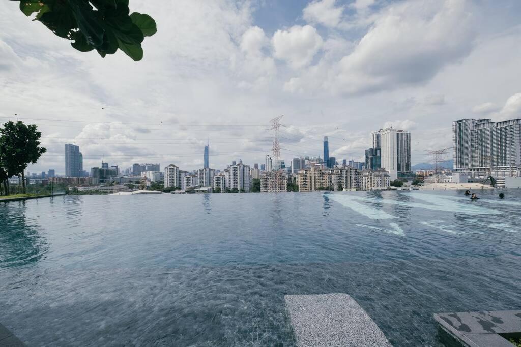 M Vertica 3br 9pax Sunway Velocity Mrt Aeon中文房东ikea *
